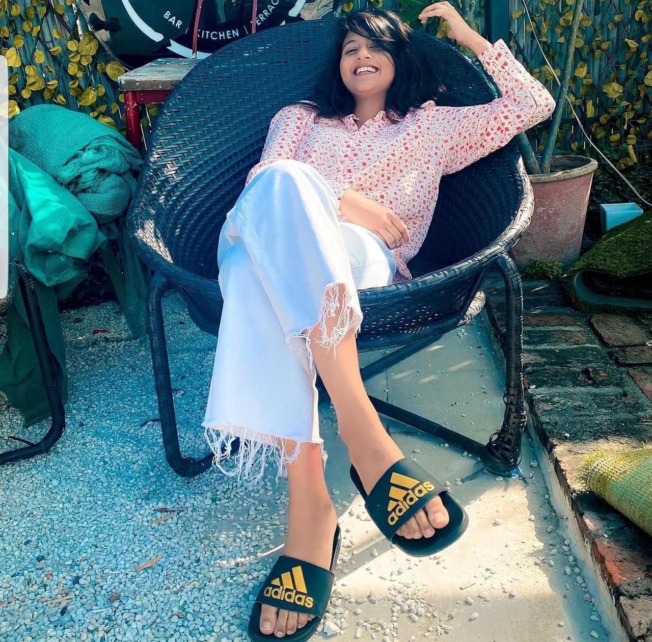 Anjali Arora Feet