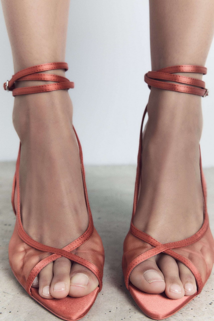 Erin Eliopulos Feet