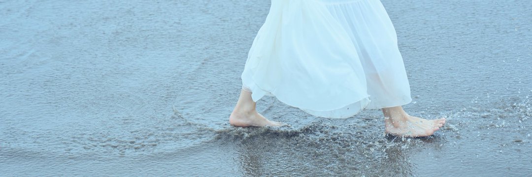 Hinaki Yano Feet