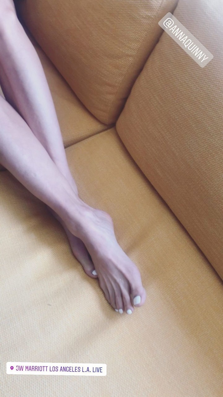 Jahnel Curfman Feet