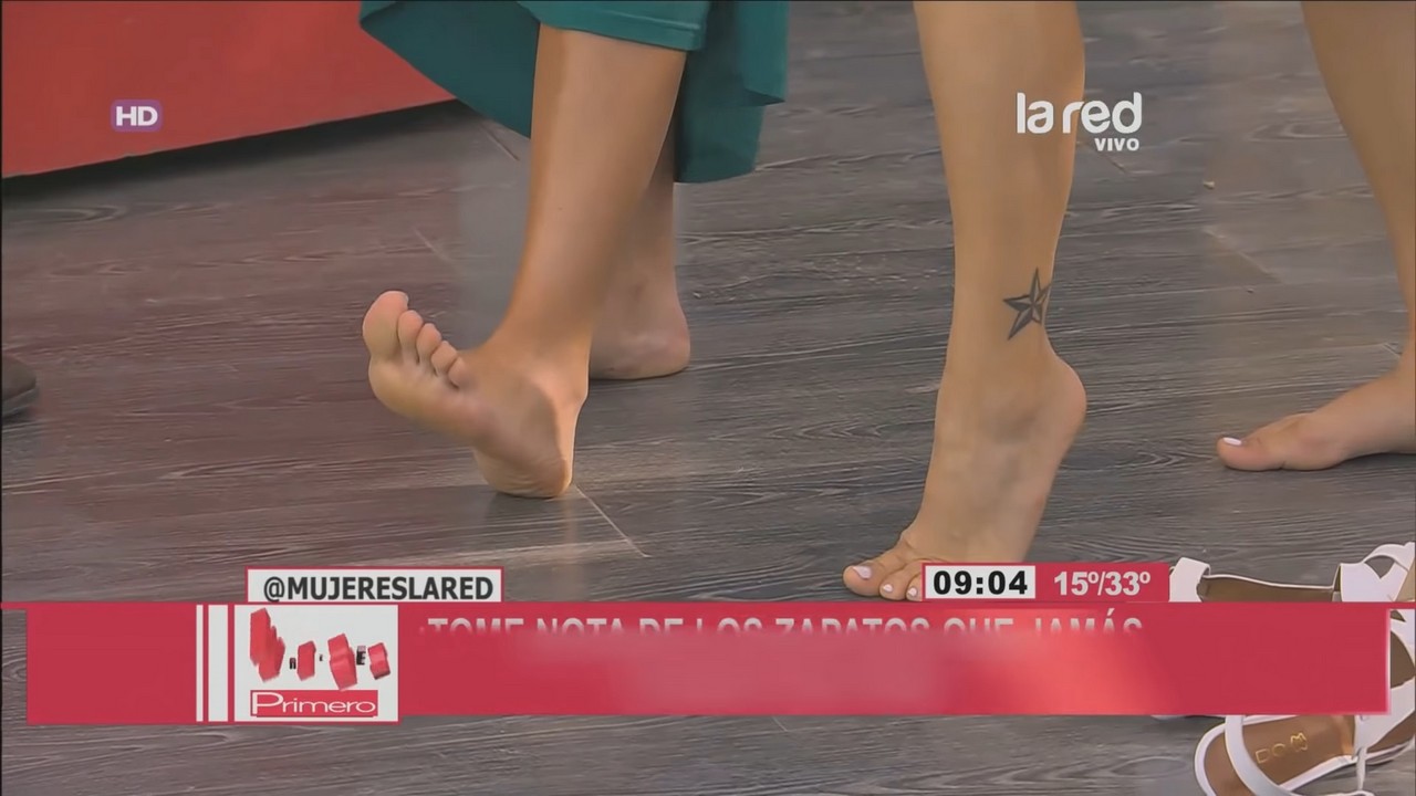 Janine Leal Feet