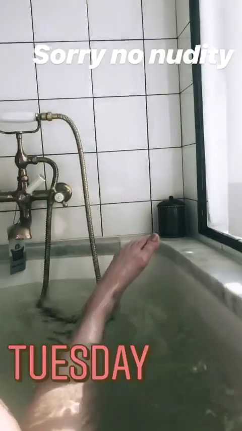 Jen Kirkman Feet