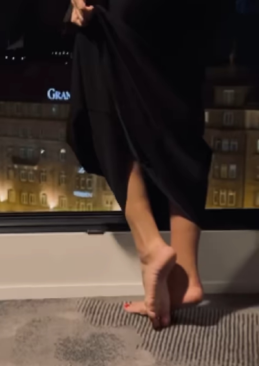 Lena Zevgara Feet