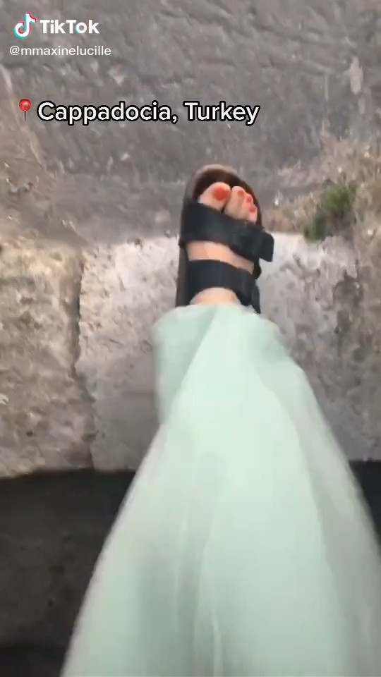 Maxine Tamoto Feet