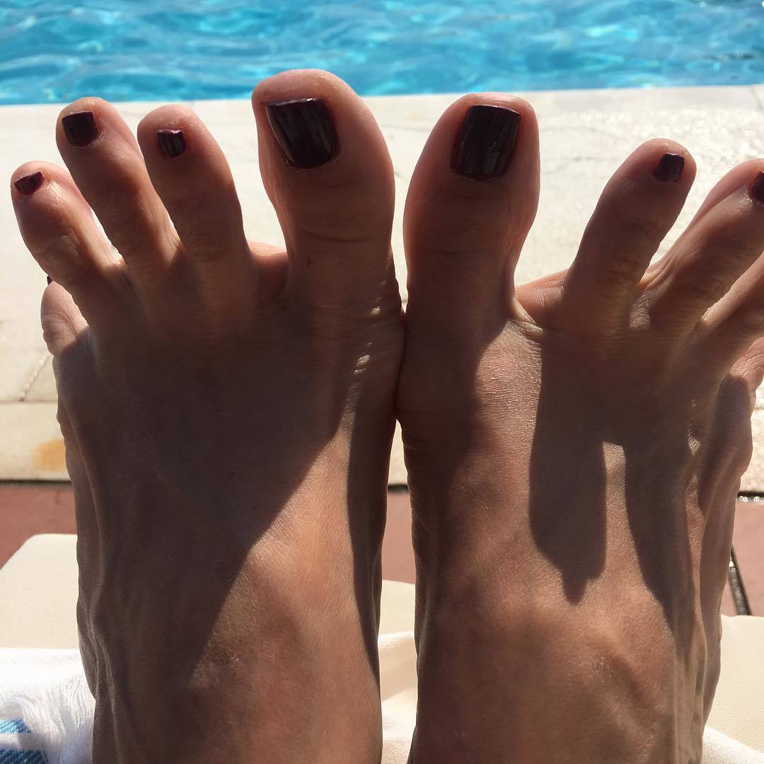 Mirto Alikaki Feet