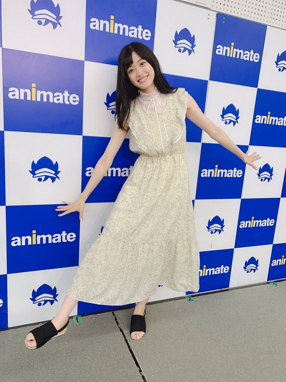 Moeka Koizumi Feet