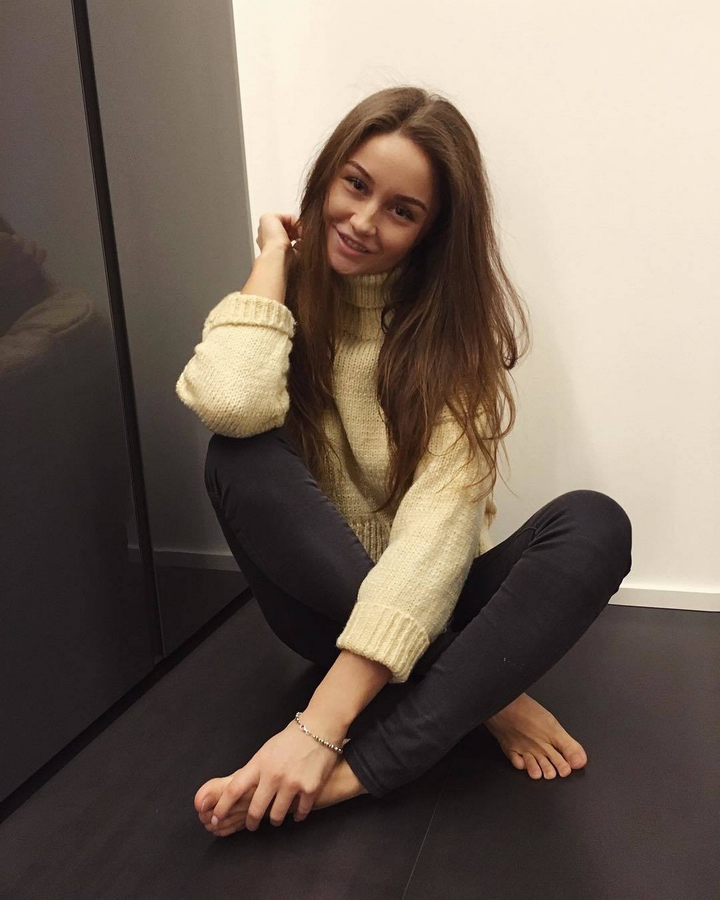 Olga Katysheva Feet
