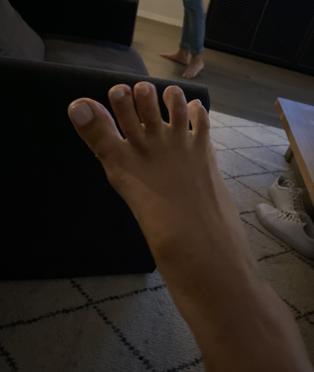 Scarlett Schoeffling Feet