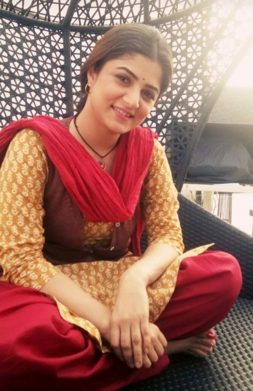 Srabanti Chatterjee Feet