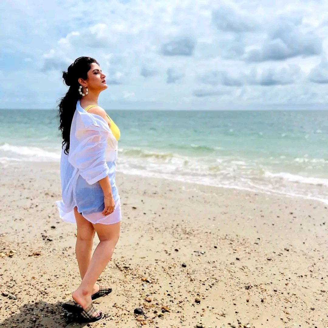 Srabanti Chatterjee Feet