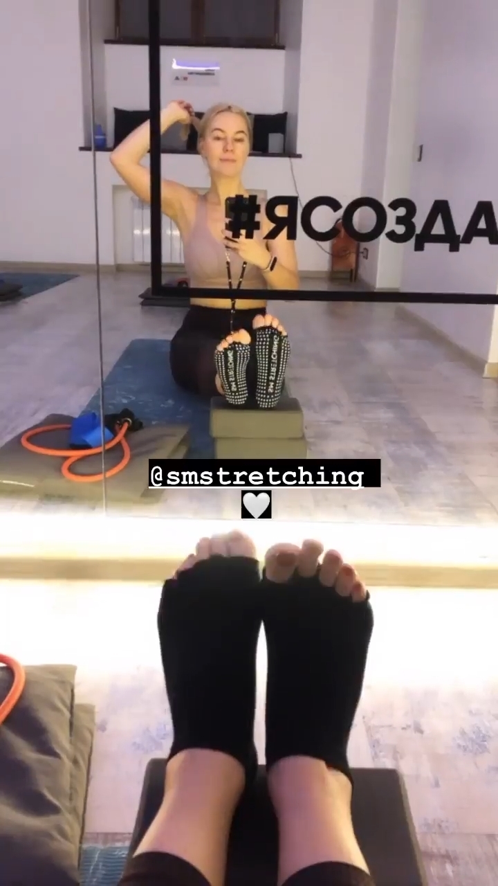 Yana Kraynova Feet