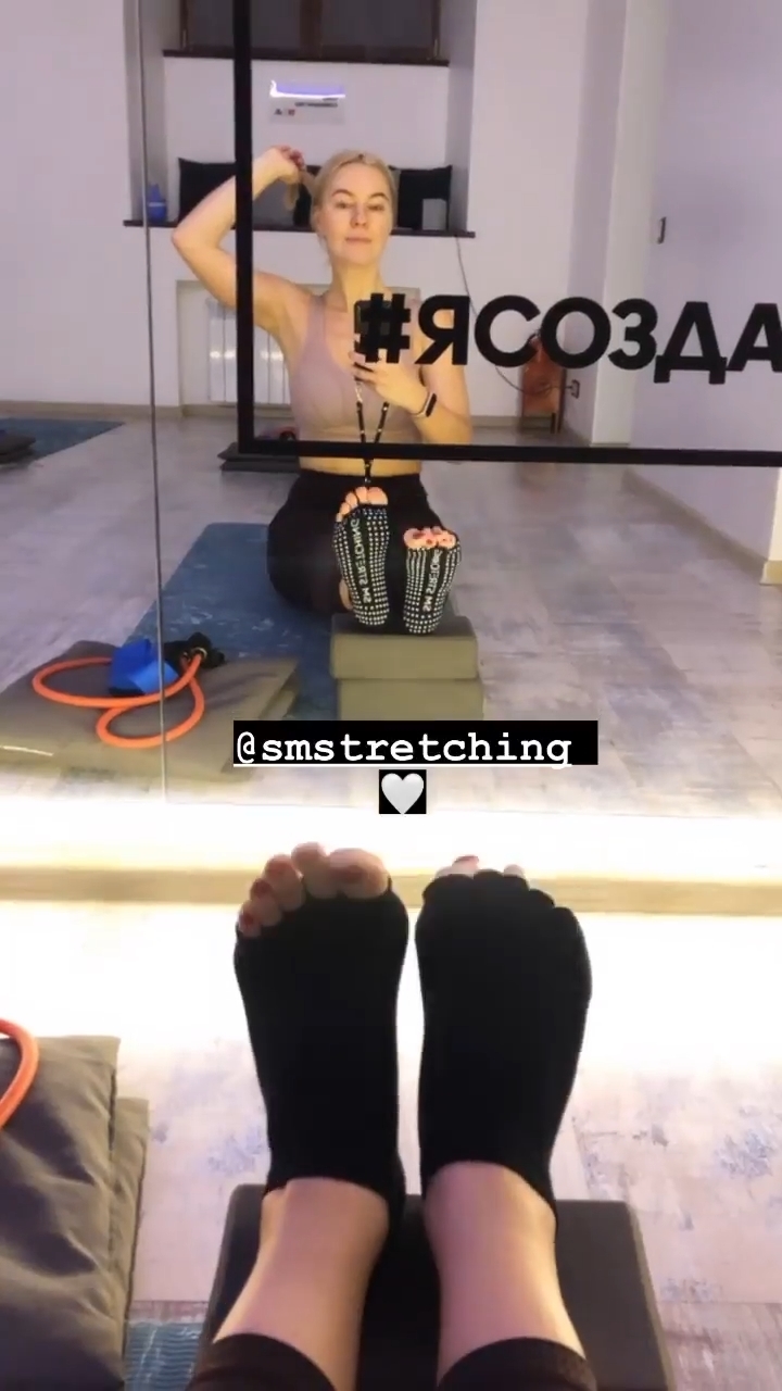 Yana Kraynova Feet